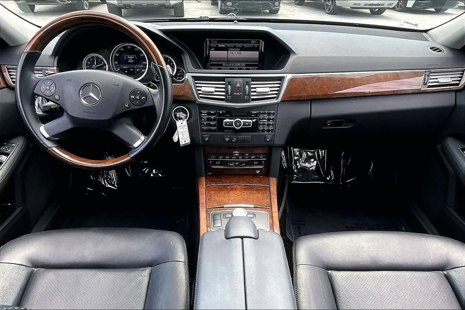 Used 2013 Mercedes-Benz E 350 Sedan image 15