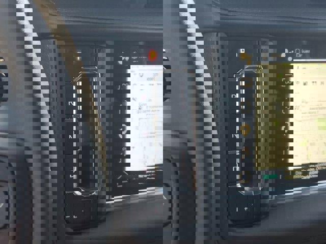 Used 2024 GMC Yukon Denali image 28