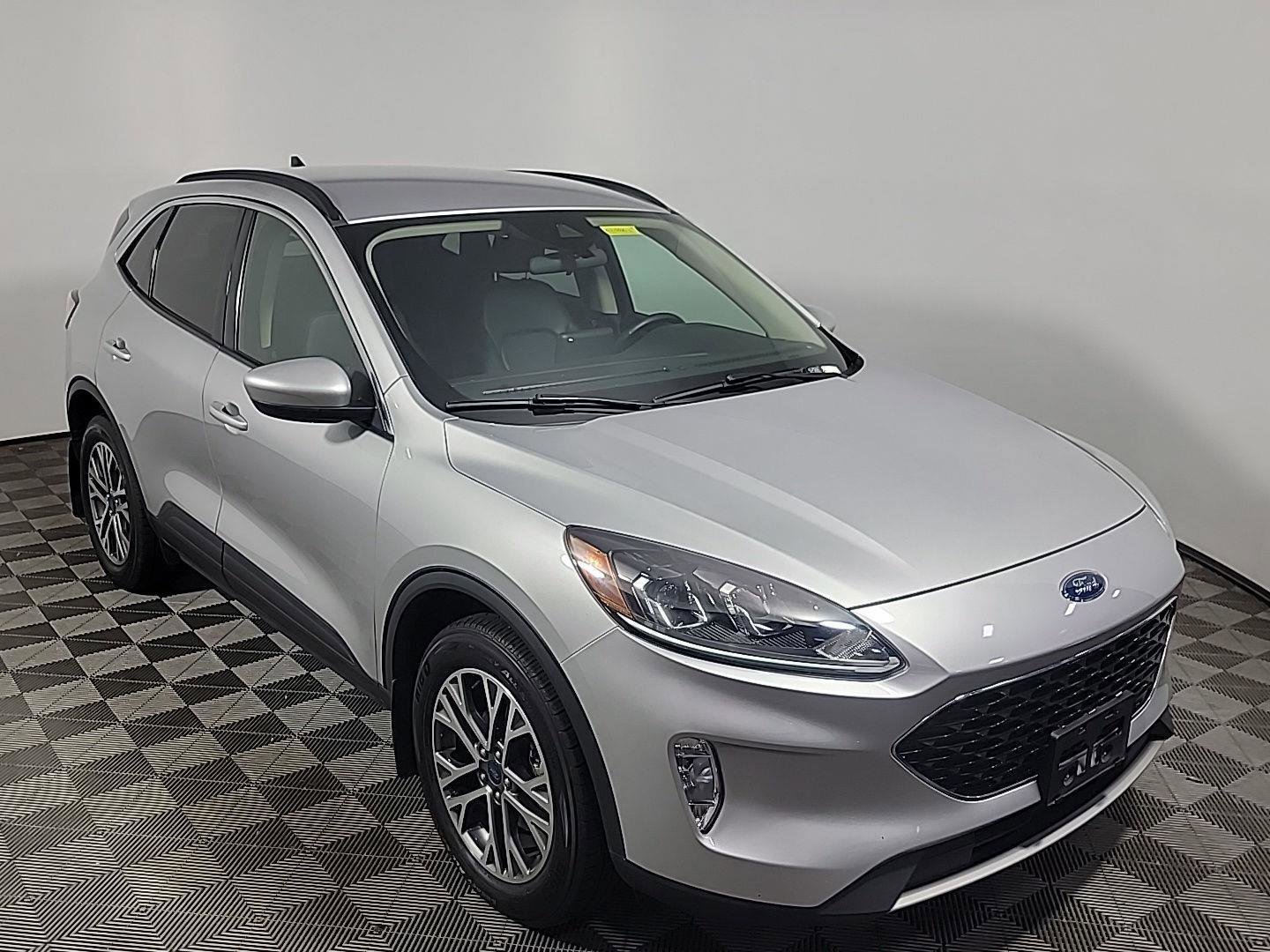 Used 2020 Ford Escape SEL AWD/4WD image 2