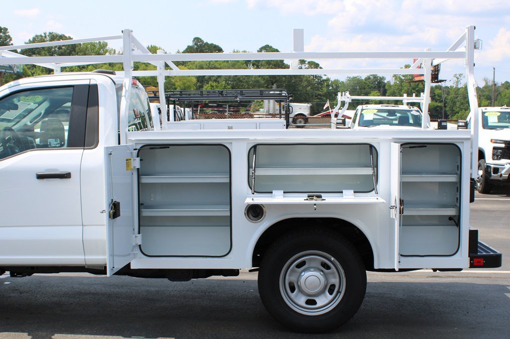 Used 2025 Ford F350 XL w/ XL Driver Assist Package RWD image 8