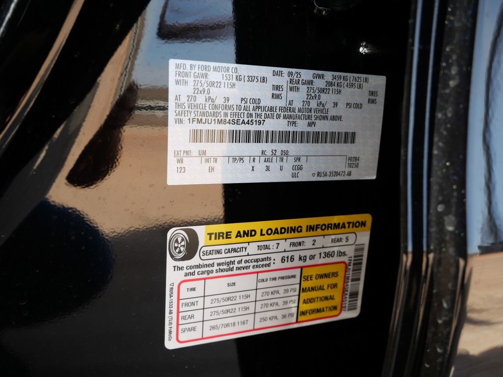 New 2025 Ford Expedition Platinum w/ Driver's Package image 27