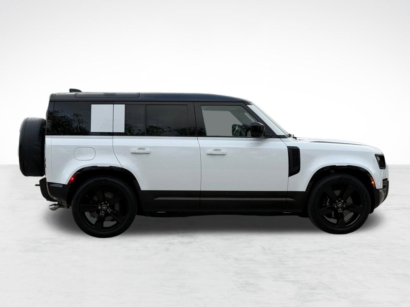 Used 2025 Land Rover Defender 110 V8 image 8