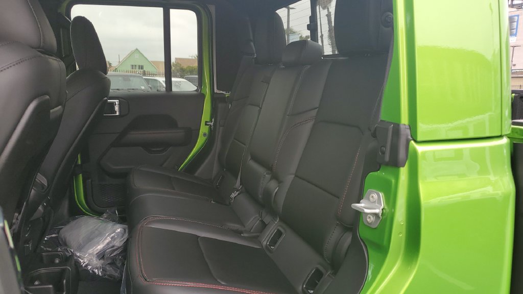 New 2026 Jeep Gladiator Rubicon AWD/4WD image 13