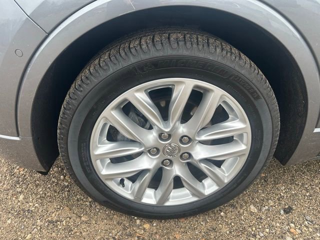 Used 2019 Buick Envision Premium w/ Driver Confidence Package image 11