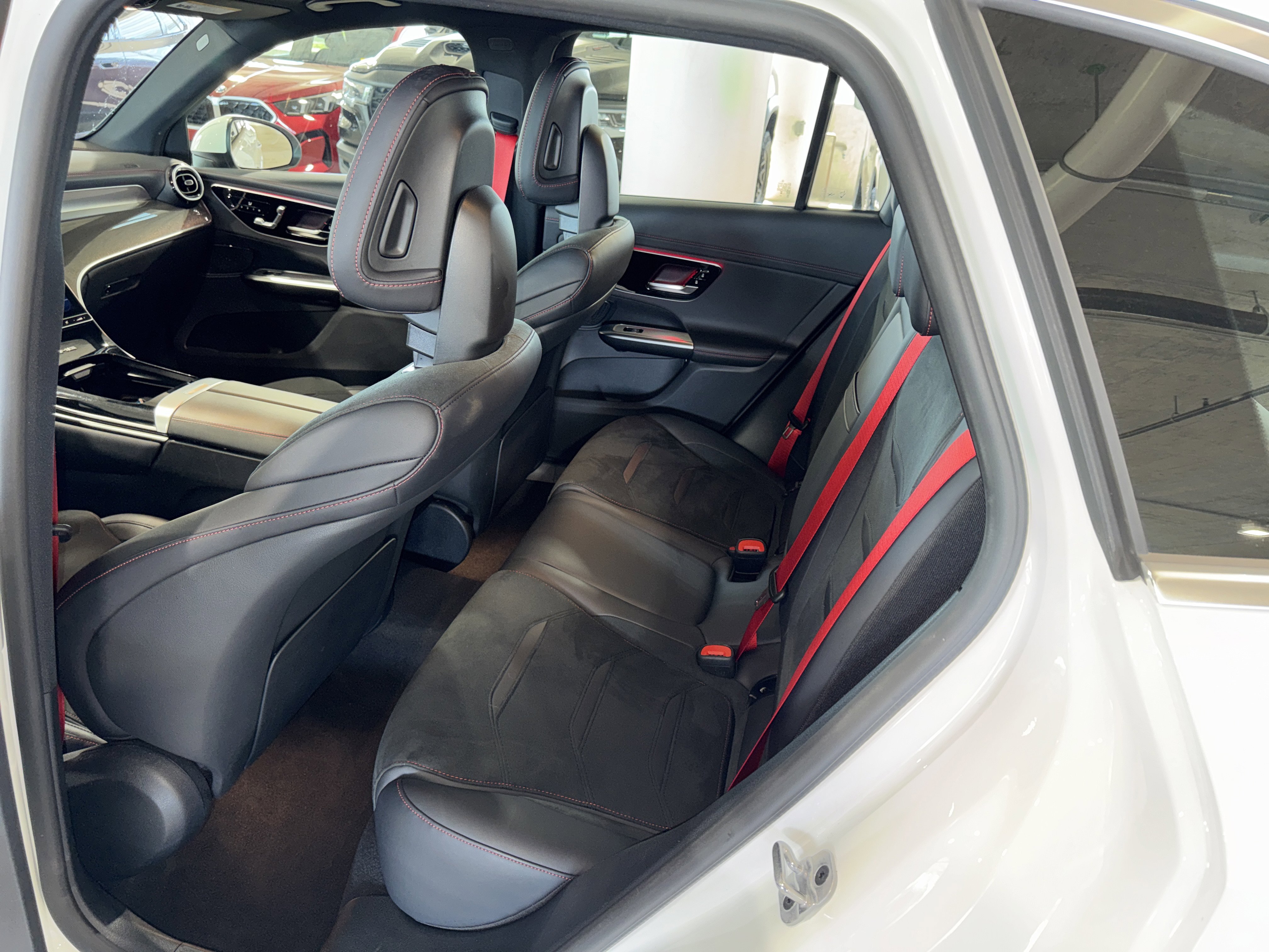 Used 2025 Mercedes-Benz GLC 43 AMG 4MATIC image 16