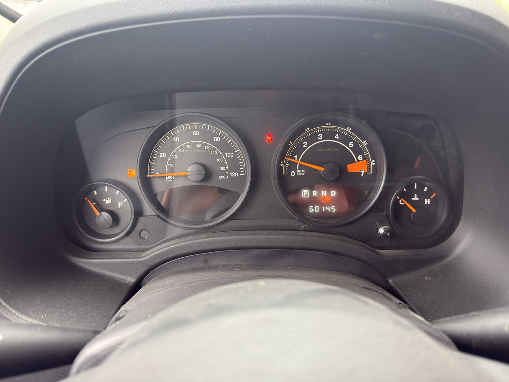 Used 2015 Jeep Patriot Latitude AWD/4WD image 17