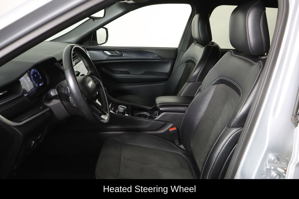 Used 2021 Jeep Grand Cherokee L Laredo AWD/4WD image 16