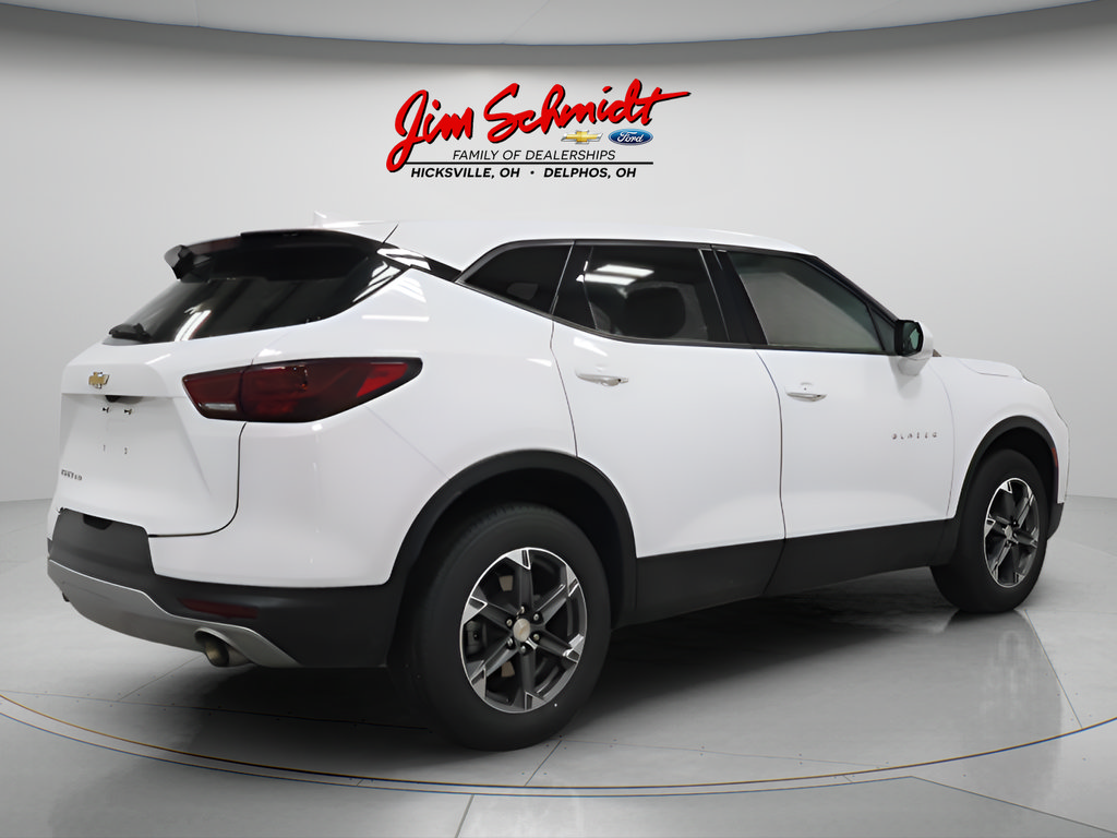 Used 2025 Chevrolet Blazer LT AWD/4WD image 6