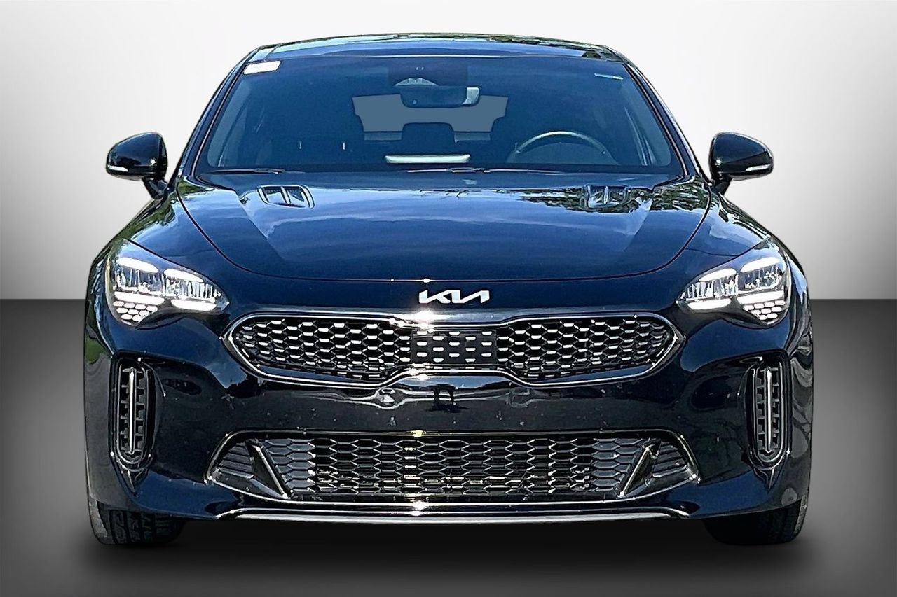 Used 2023 Kia Stinger GT-Line w/ Sun & Sound Package RWD image 3