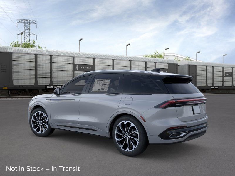 New 2026 Lincoln Nautilus Reserve AWD/4WD image 5