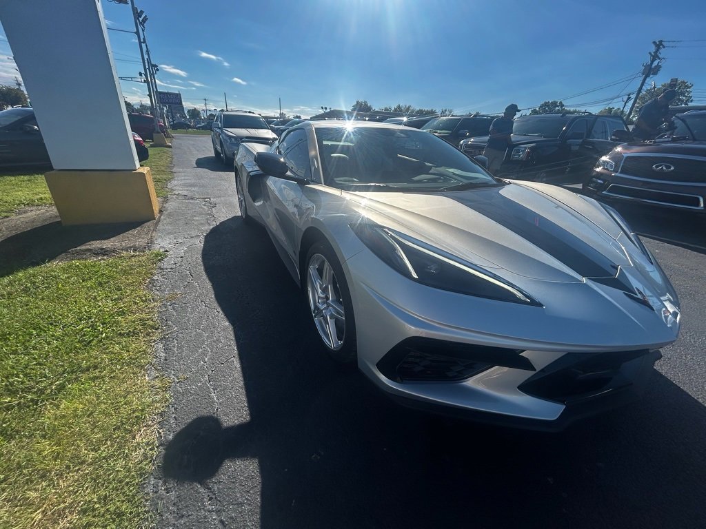 Used 2024 Chevrolet Corvette Stingray Preferred Conv w/ Z51 Performance Package image 2