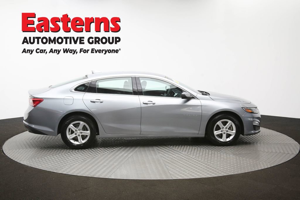 Used 2023 Chevrolet Malibu LT FWD image 44