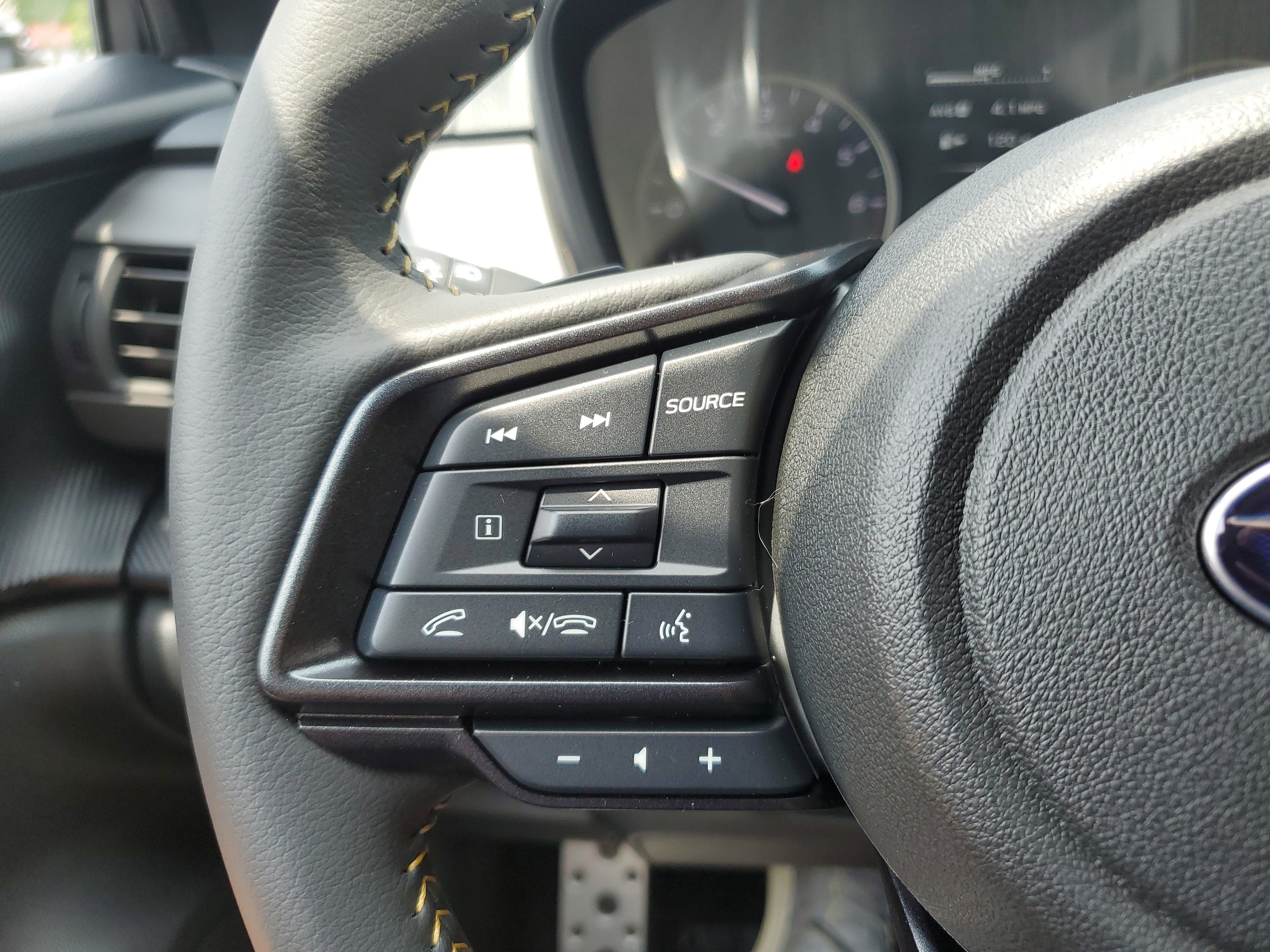 Used 2025 Subaru Crosstrek 2.5i Sport w/ Crosstrek Mirror Package image 13