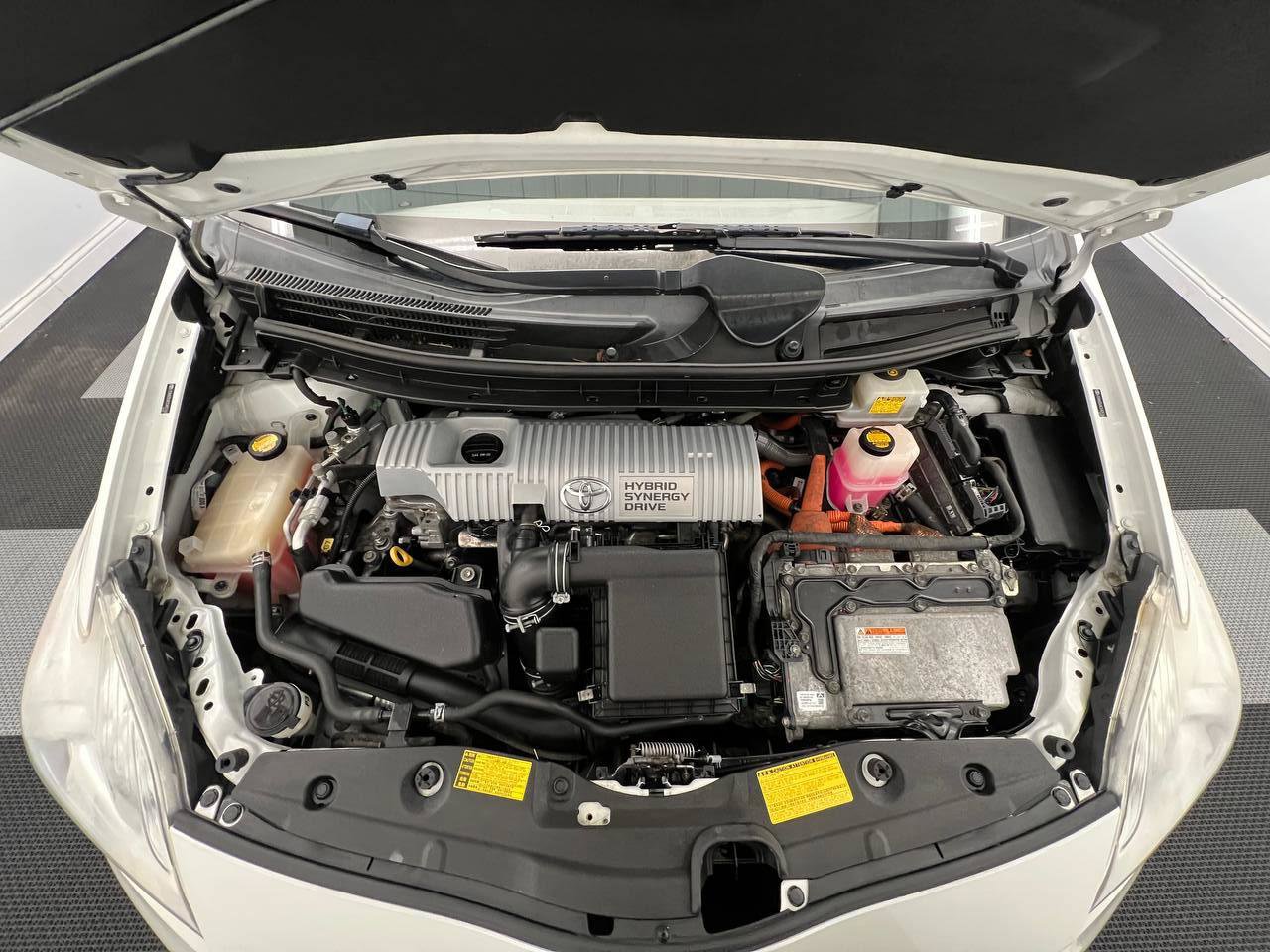 Used 2012 Toyota Prius Three image 25