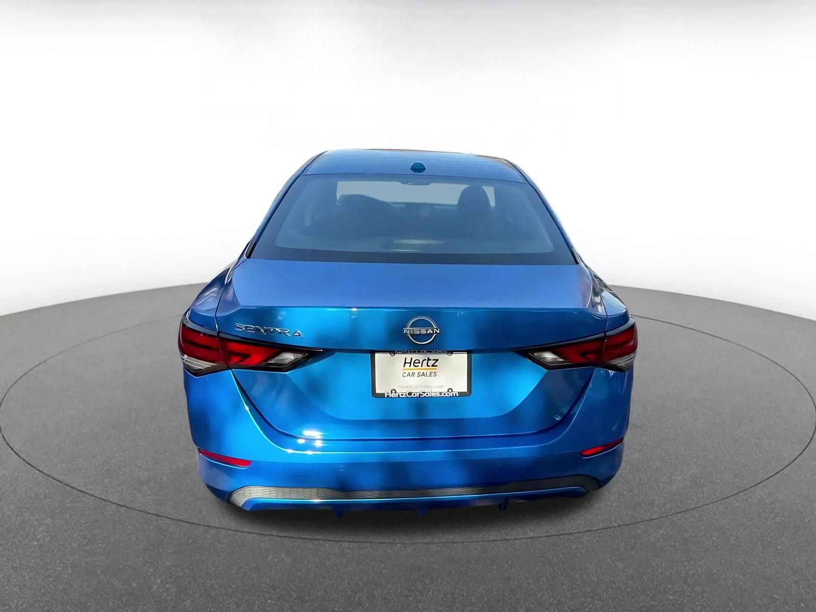 Used 2025 Nissan Sentra SV image 12