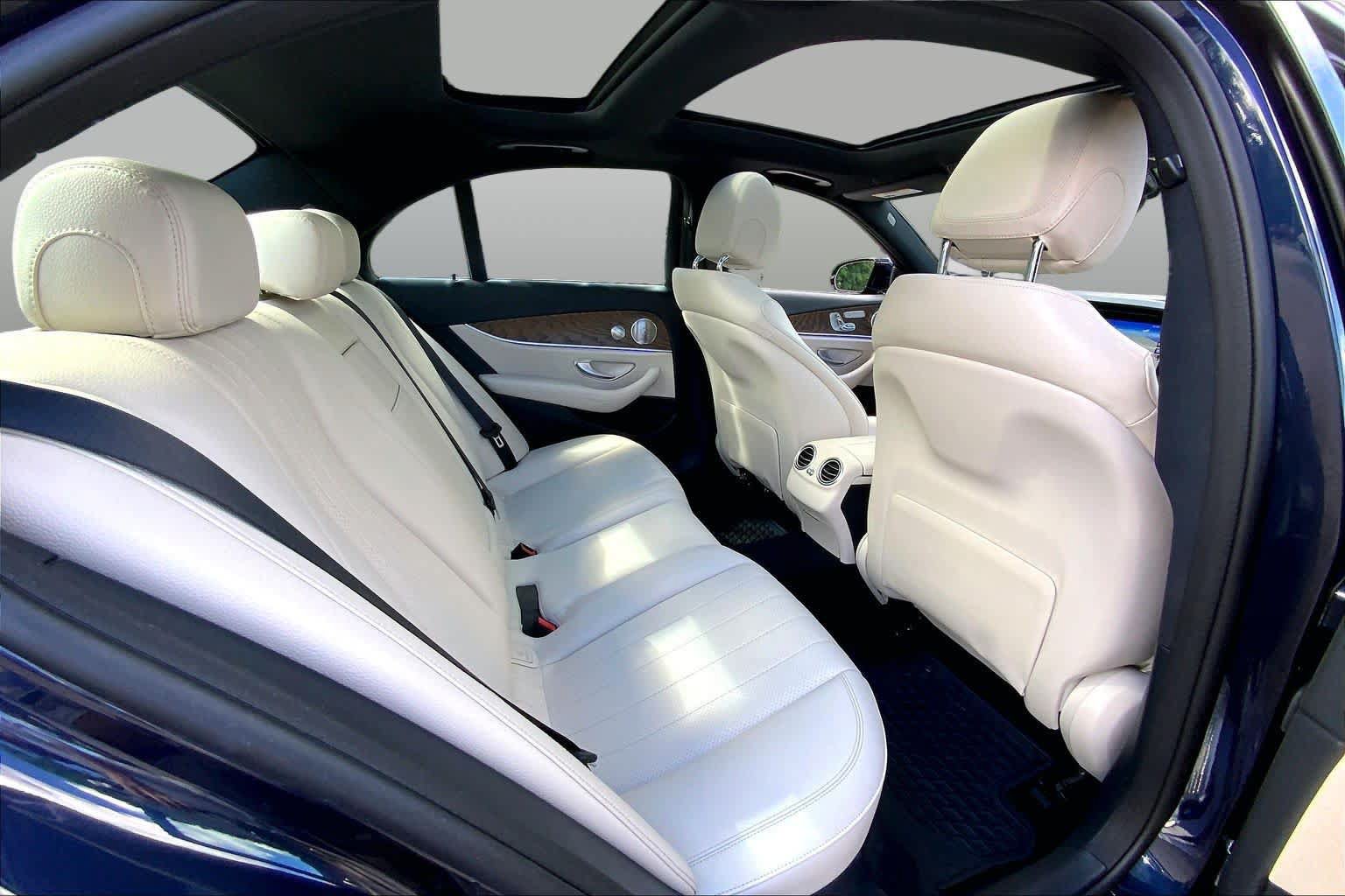 Used 2023 Mercedes-Benz E 450 4MATIC Sedan image 19