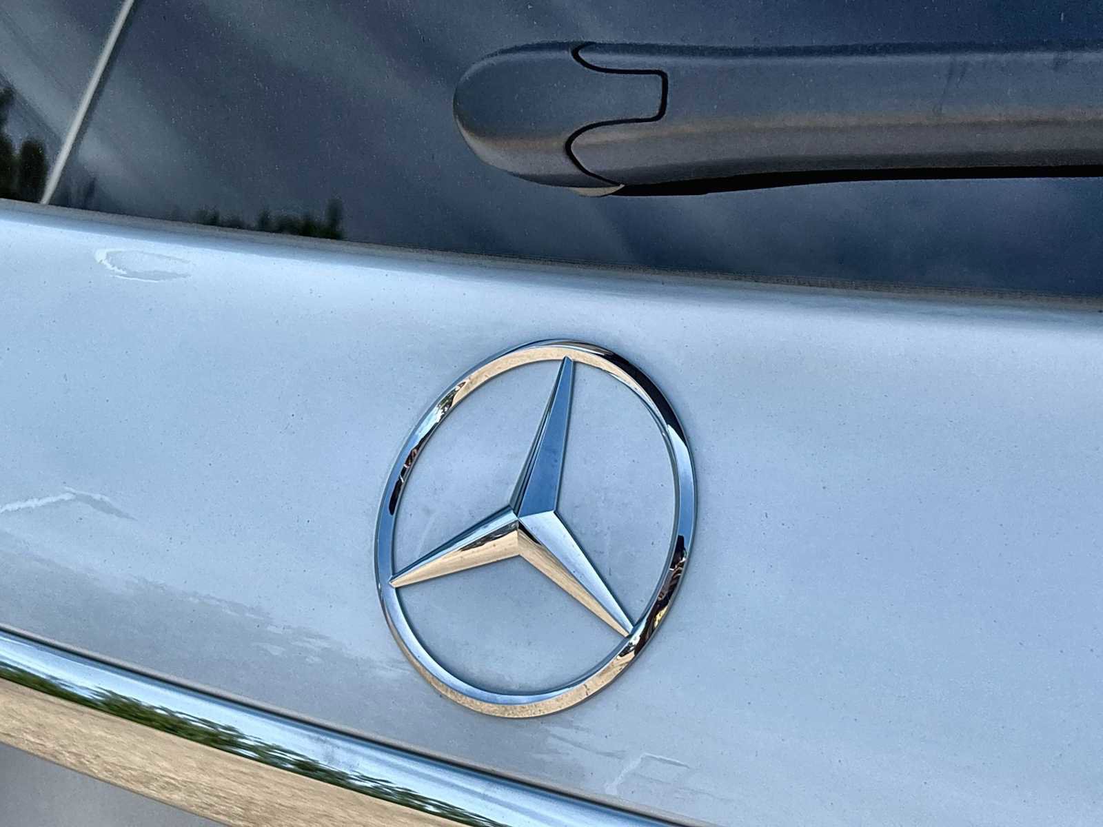 New 2026 Mercedes-Benz GLS 450 4MATIC image 16
