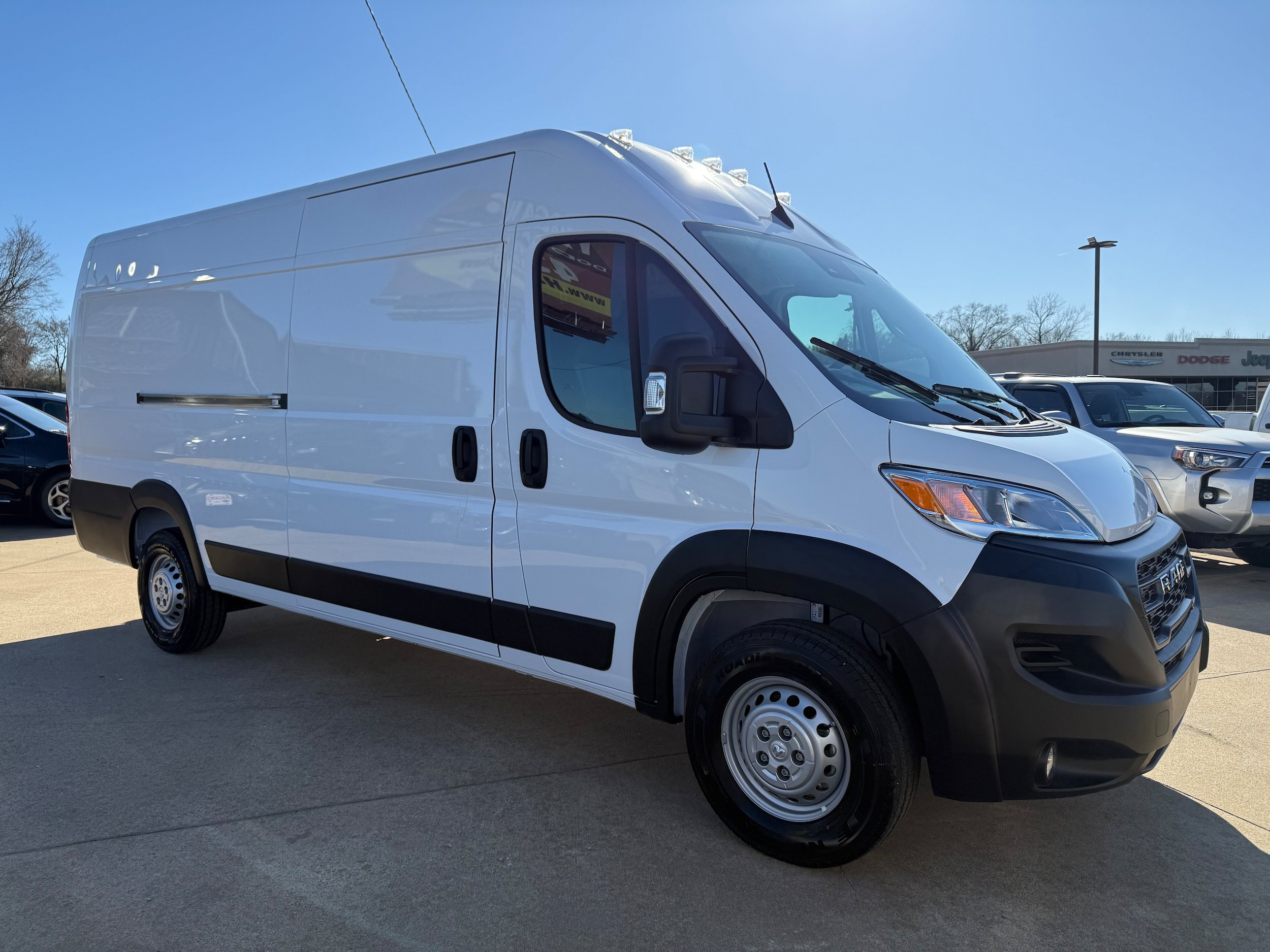 New 2026 RAM ProMaster 3500 w/ Convenience Group FWD image 3