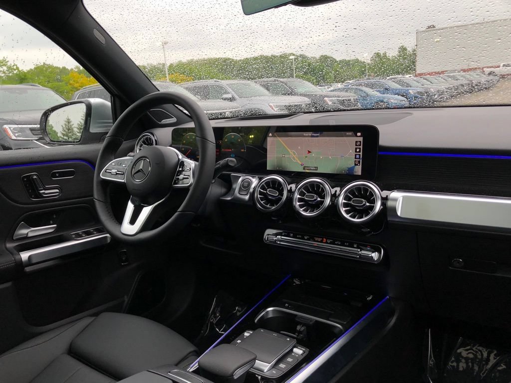 New 2023 Mercedes-Benz EQB 300 4MATIC image 10