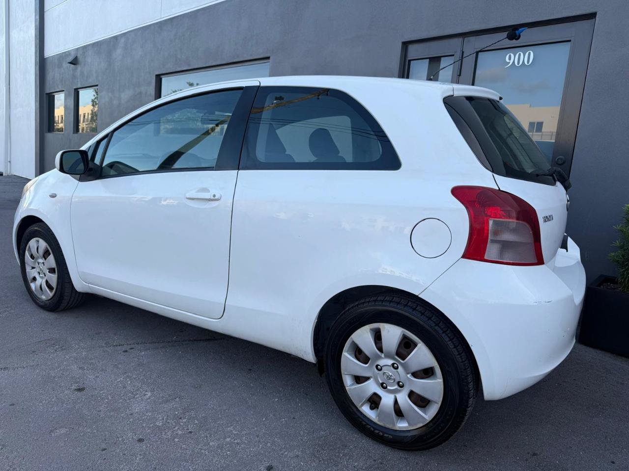Used 2008 Toyota Yaris S FWD image 8