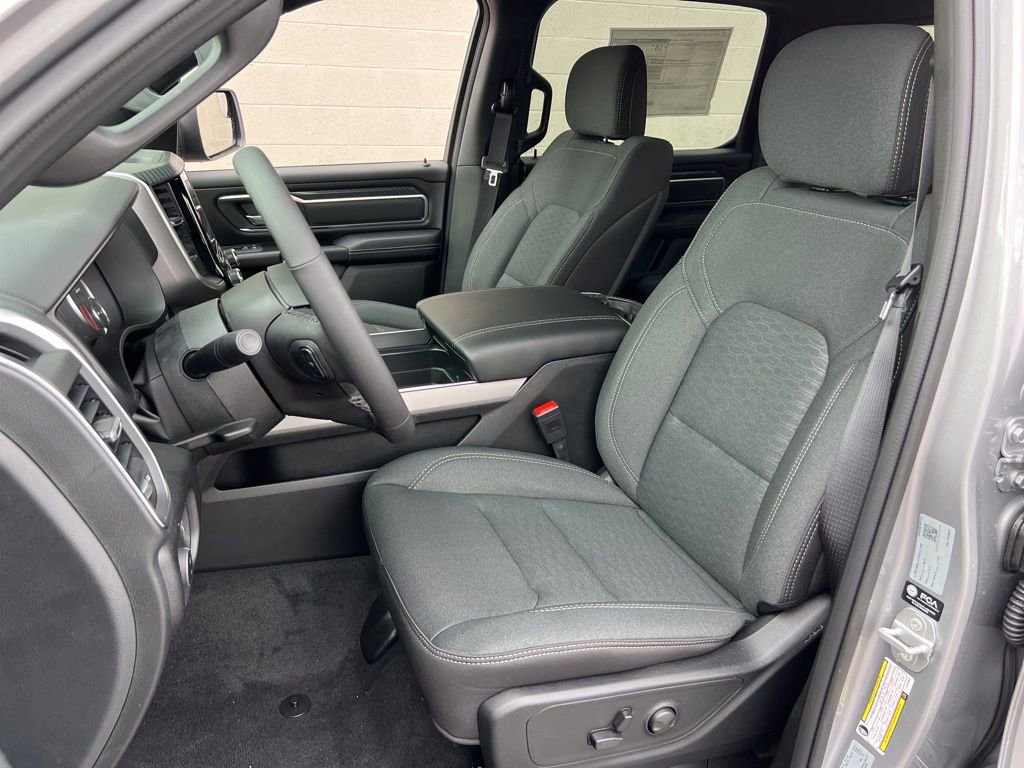 New 2026 RAM 1500 Big Horn w/ Night Edition image 22