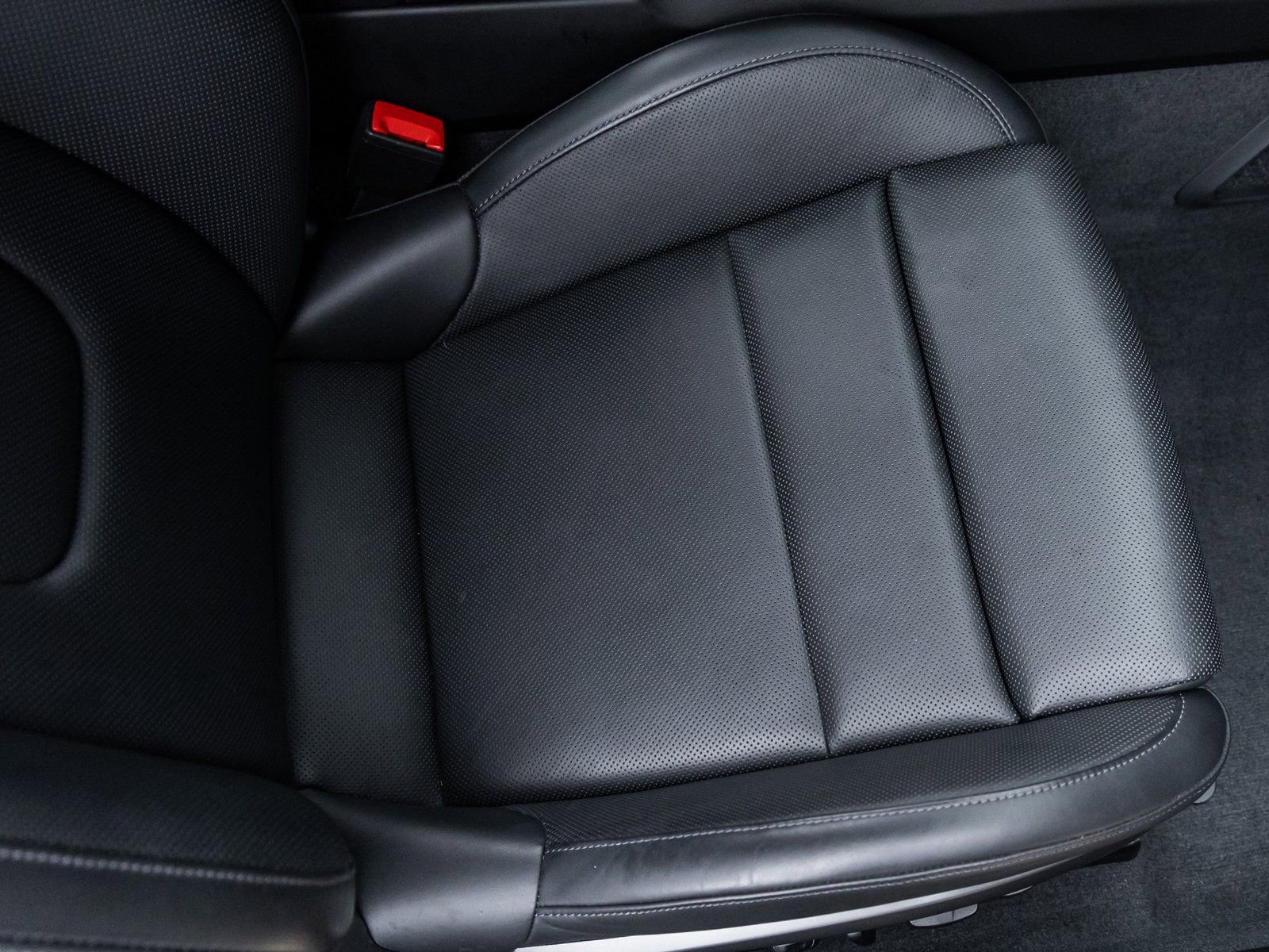 Used 2025 Porsche 911 Carrera GTS image 35