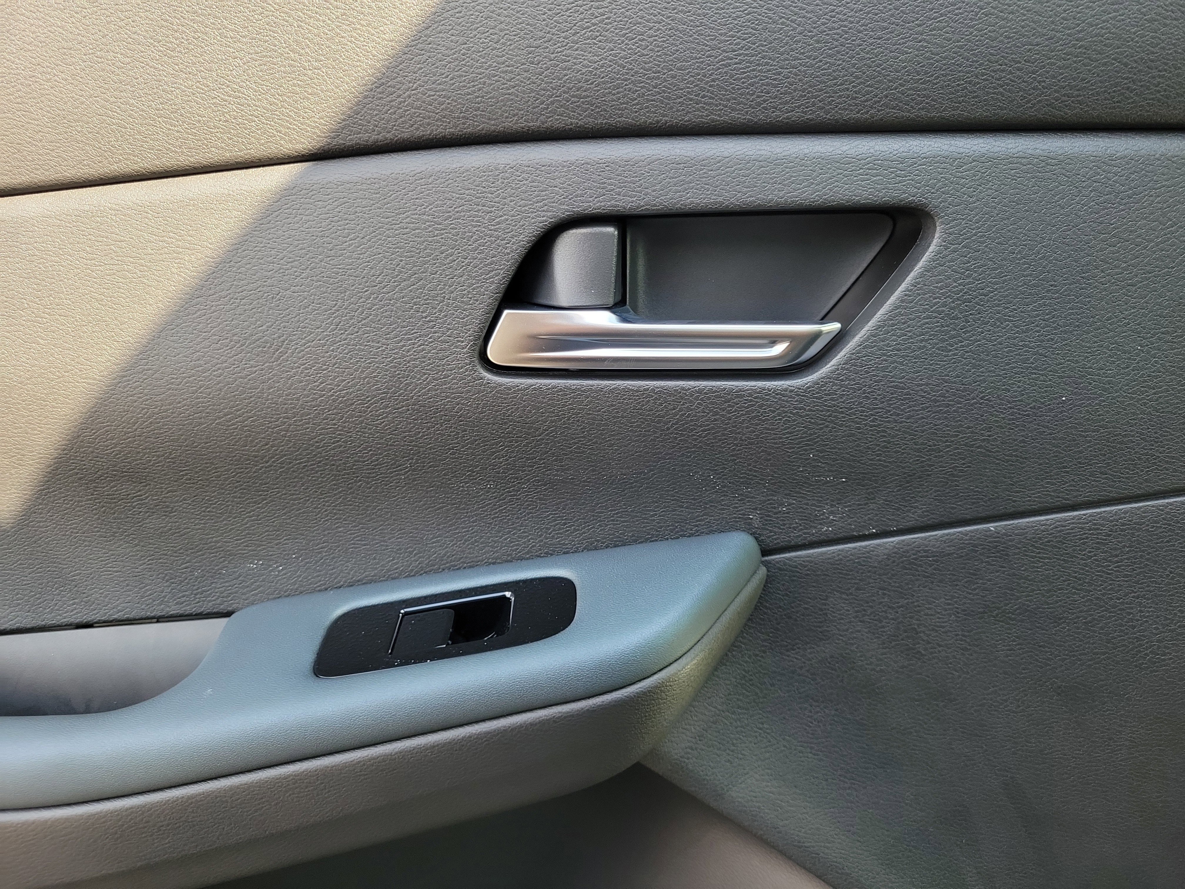 New 2026 Nissan Leaf w/ Floor Mat Package (S+) FWD image 12