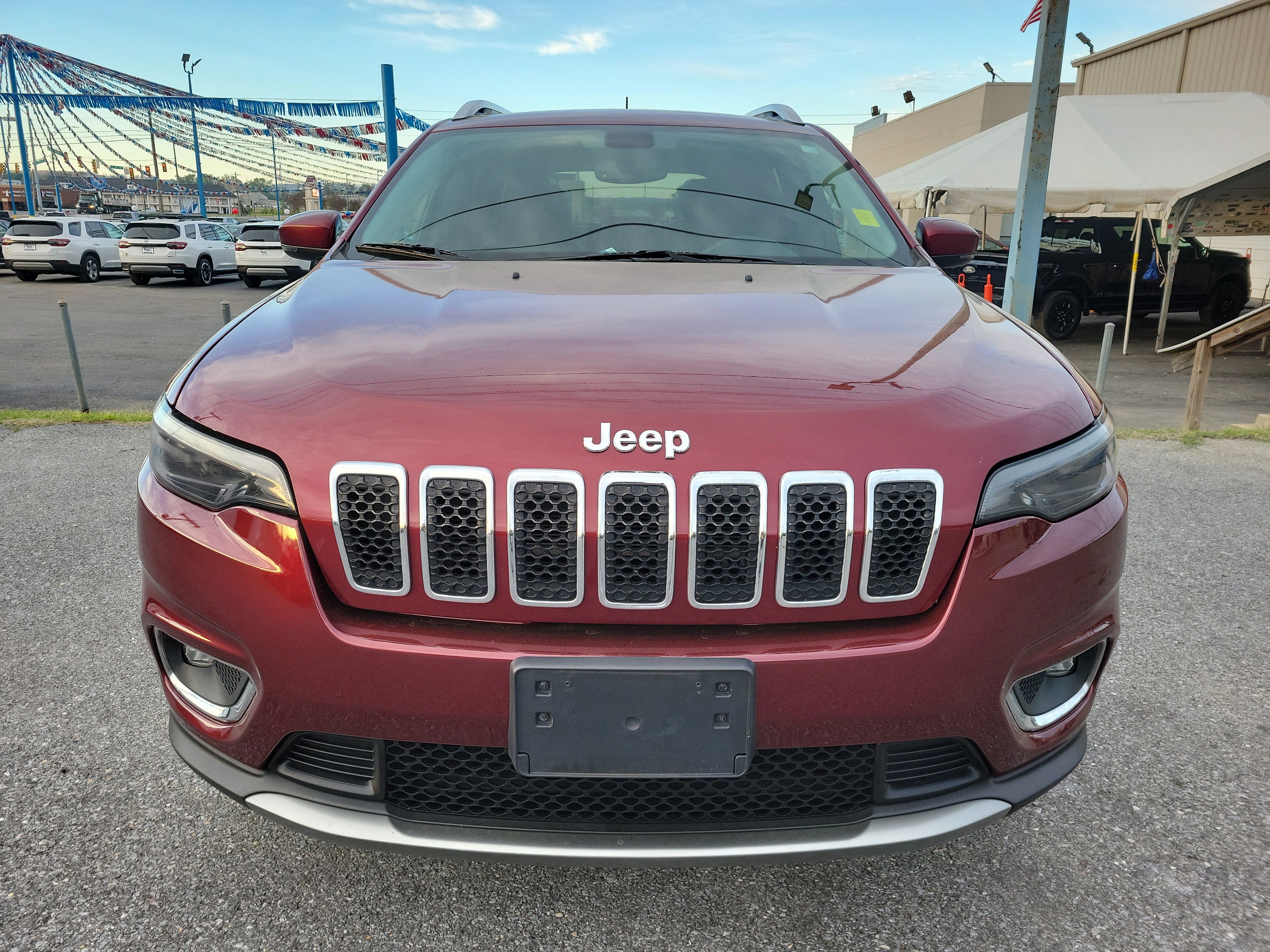 Used 2020 Jeep Cherokee Limited image 2