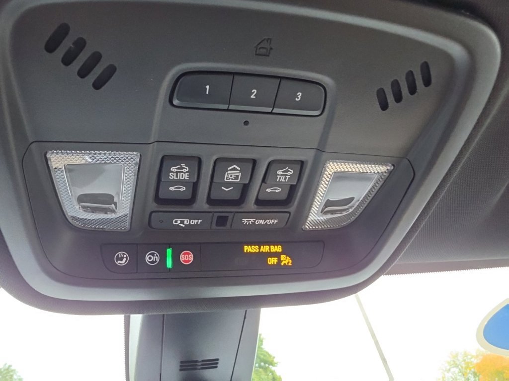 Certified 2023 Chevrolet Traverse Premier w/ LPO, Floor Liner Package AWD/4WD image 23