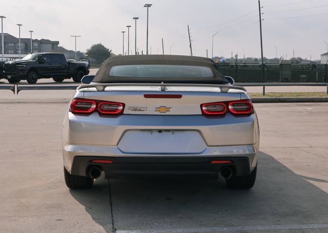 Used 2019 Chevrolet Camaro LT image 6