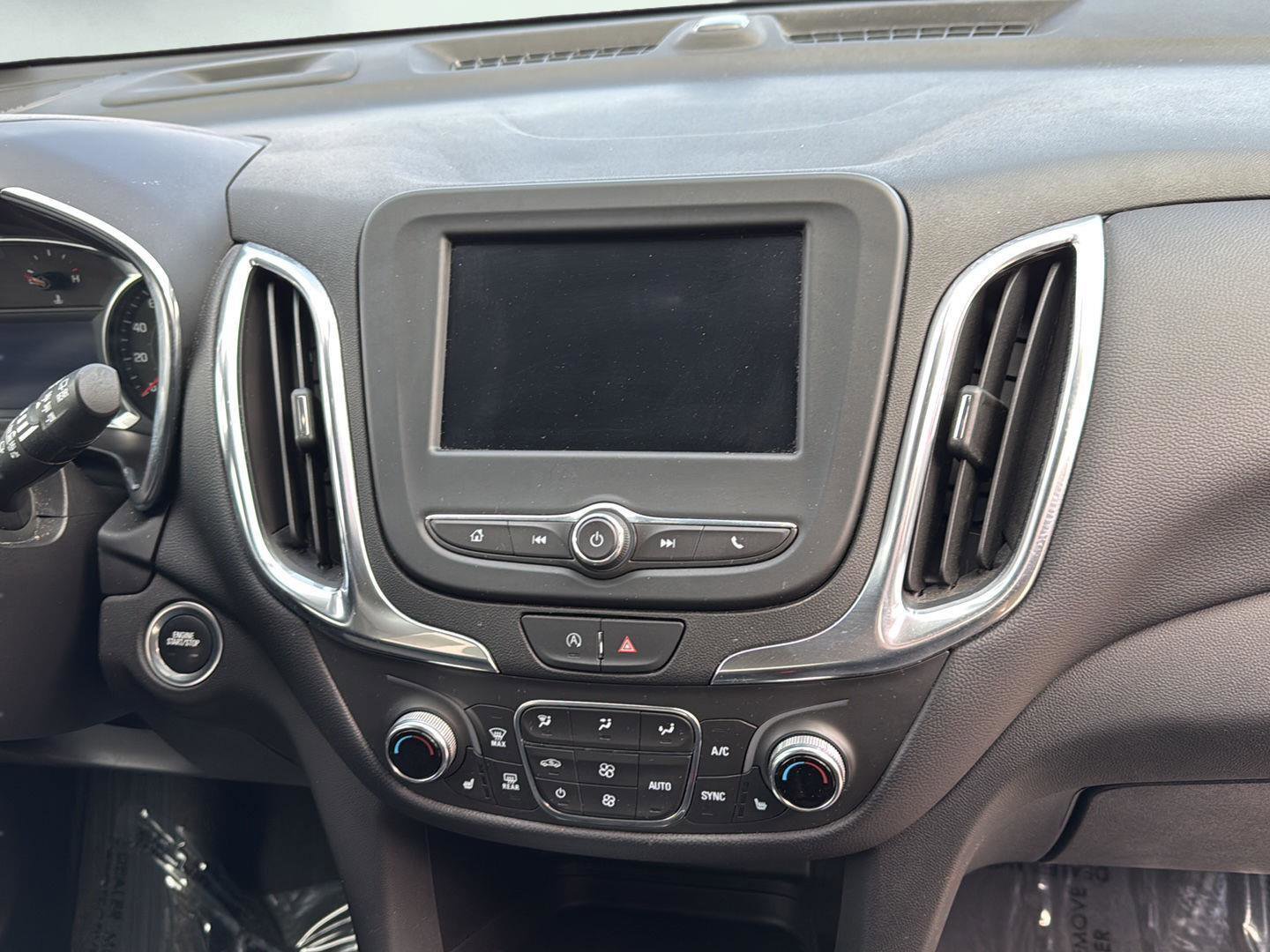 Used 2024 Chevrolet Equinox LT FWD image 13