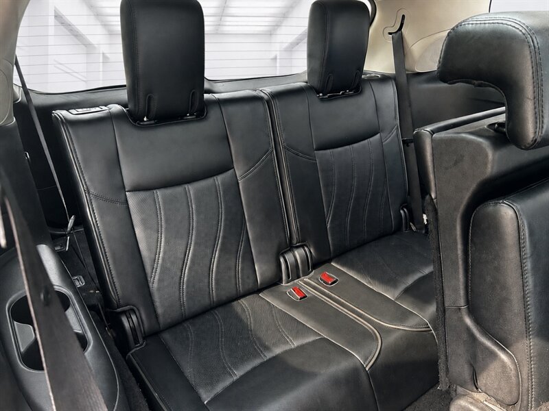 Used 2013 INFINITI JX35 AWD w/ Premium Pkg image 13