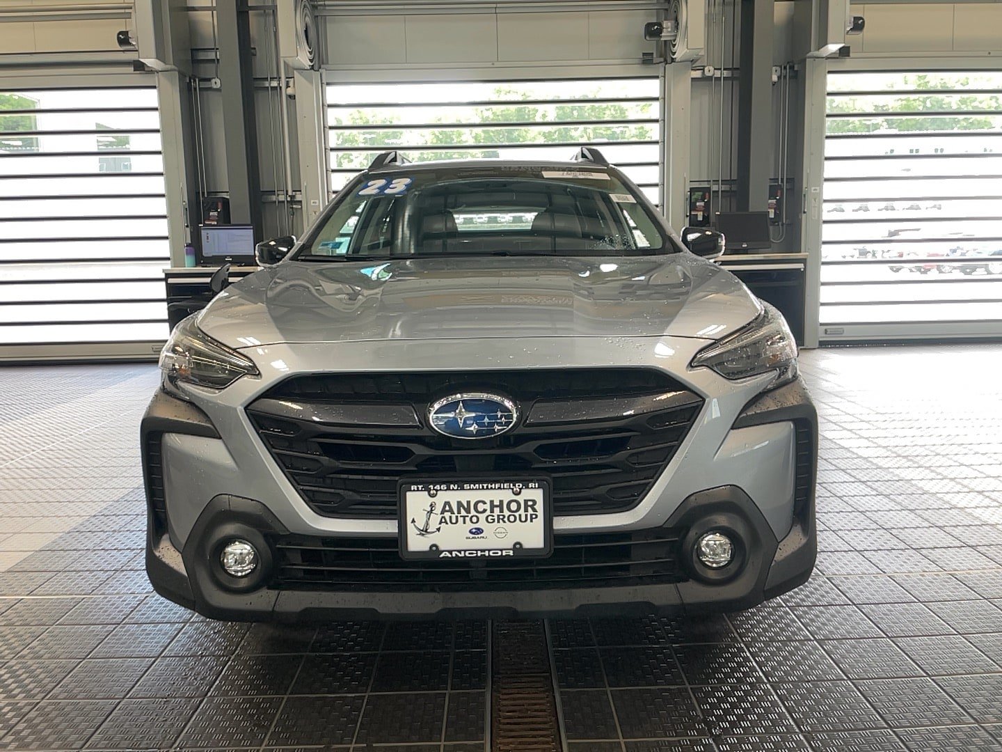 Used 2023 Subaru Outback Premium AWD/4WD image 2
