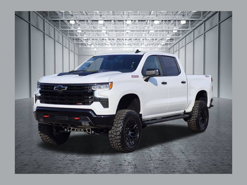 Used 2025 Chevrolet Silverado 1500 LT Trail Boss w/ Convenience Package II
