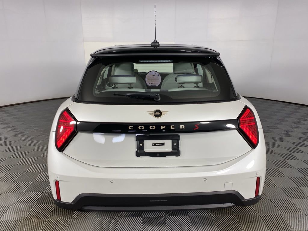 New 2026 MINI Cooper S image 19