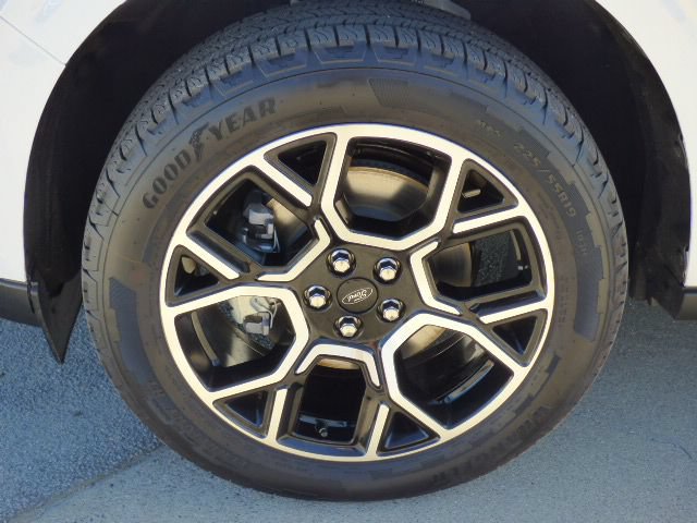 Used 2026 Ford Maverick Lariat AWD/4WD image 9
