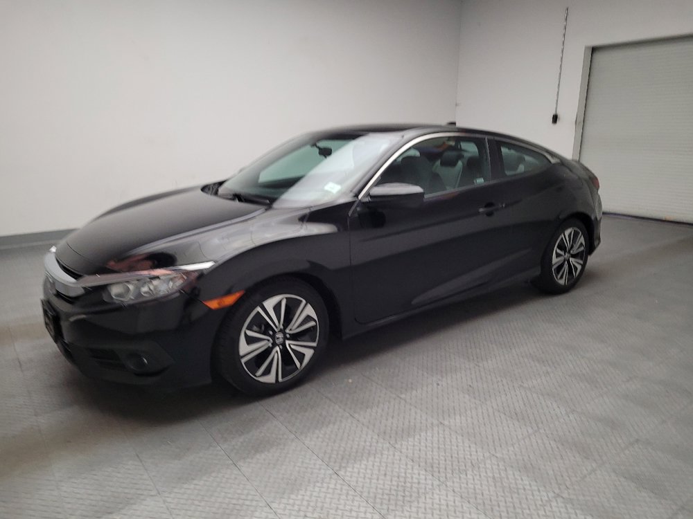 Used 2018 Honda Civic EX-T image 2