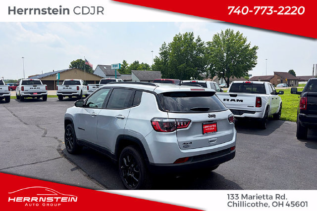New 2026 Jeep Compass Latitude AWD/4WD image 5