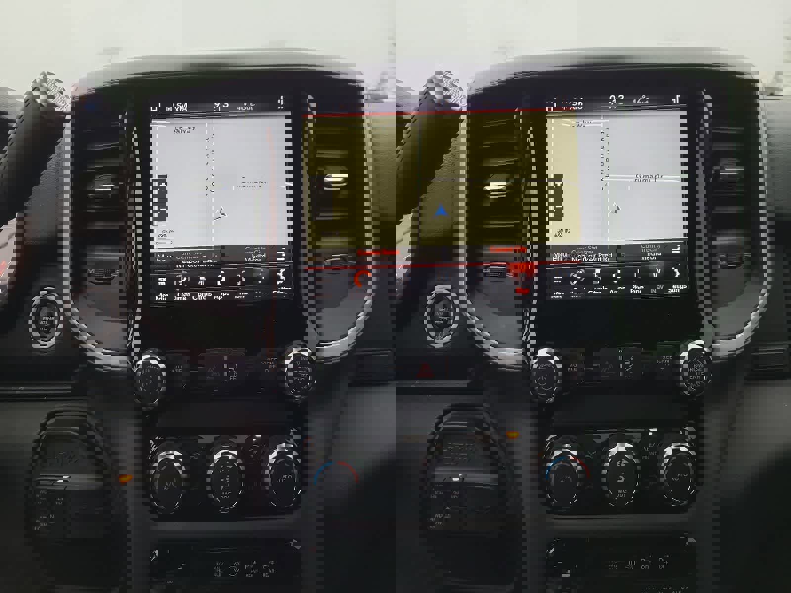 Used 2020 RAM 2500 Big Horn w/ Night Edition image 24