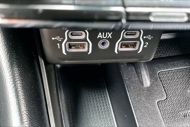 Used 2021 Dodge Durango R/T w/ Trailer Tow Group IV AWD/4WD image 16
