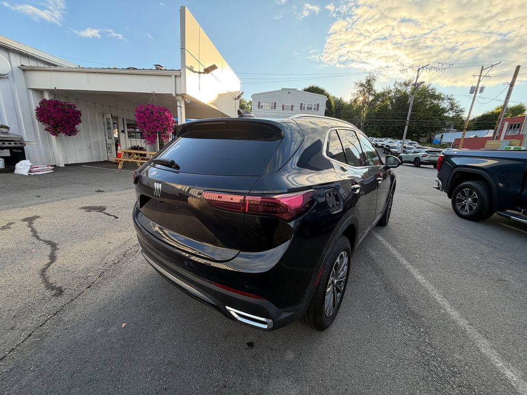 Used 2025 Buick Envision Preferred AWD/4WD image 5