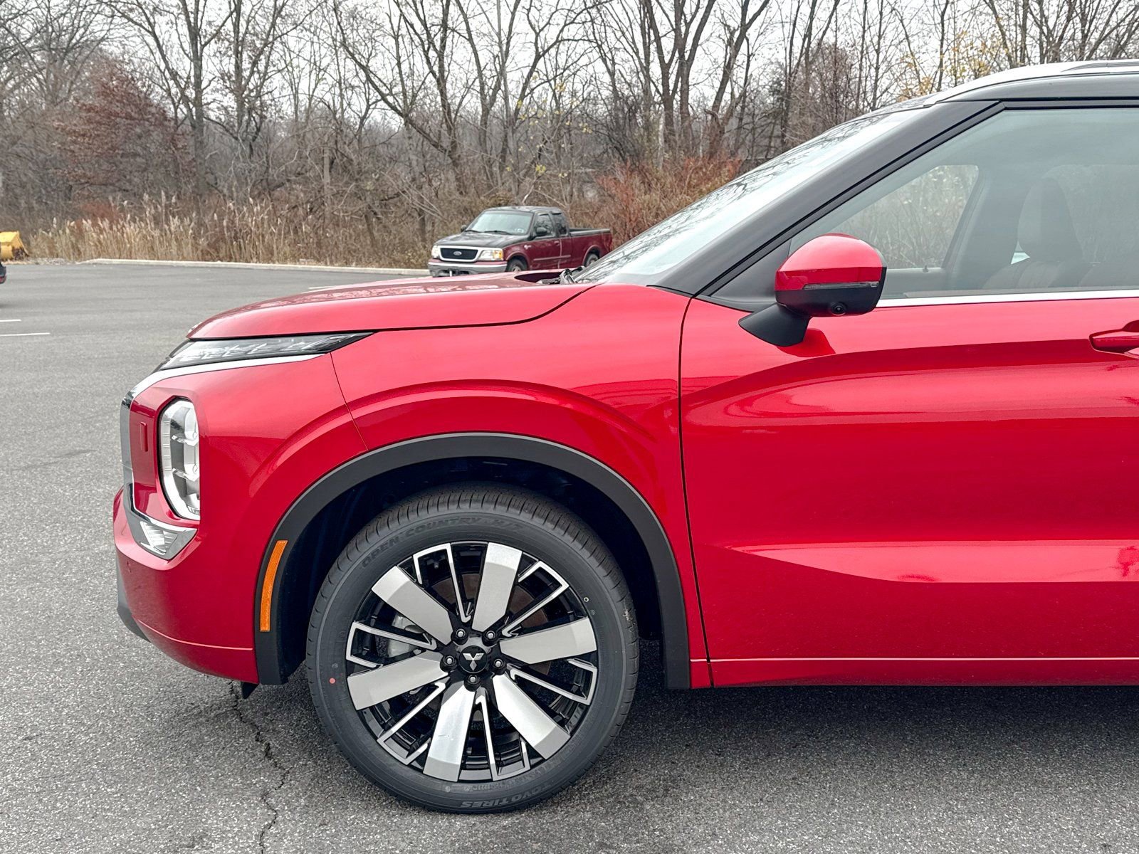 New 2025 Mitsubishi Outlander SEL image 10