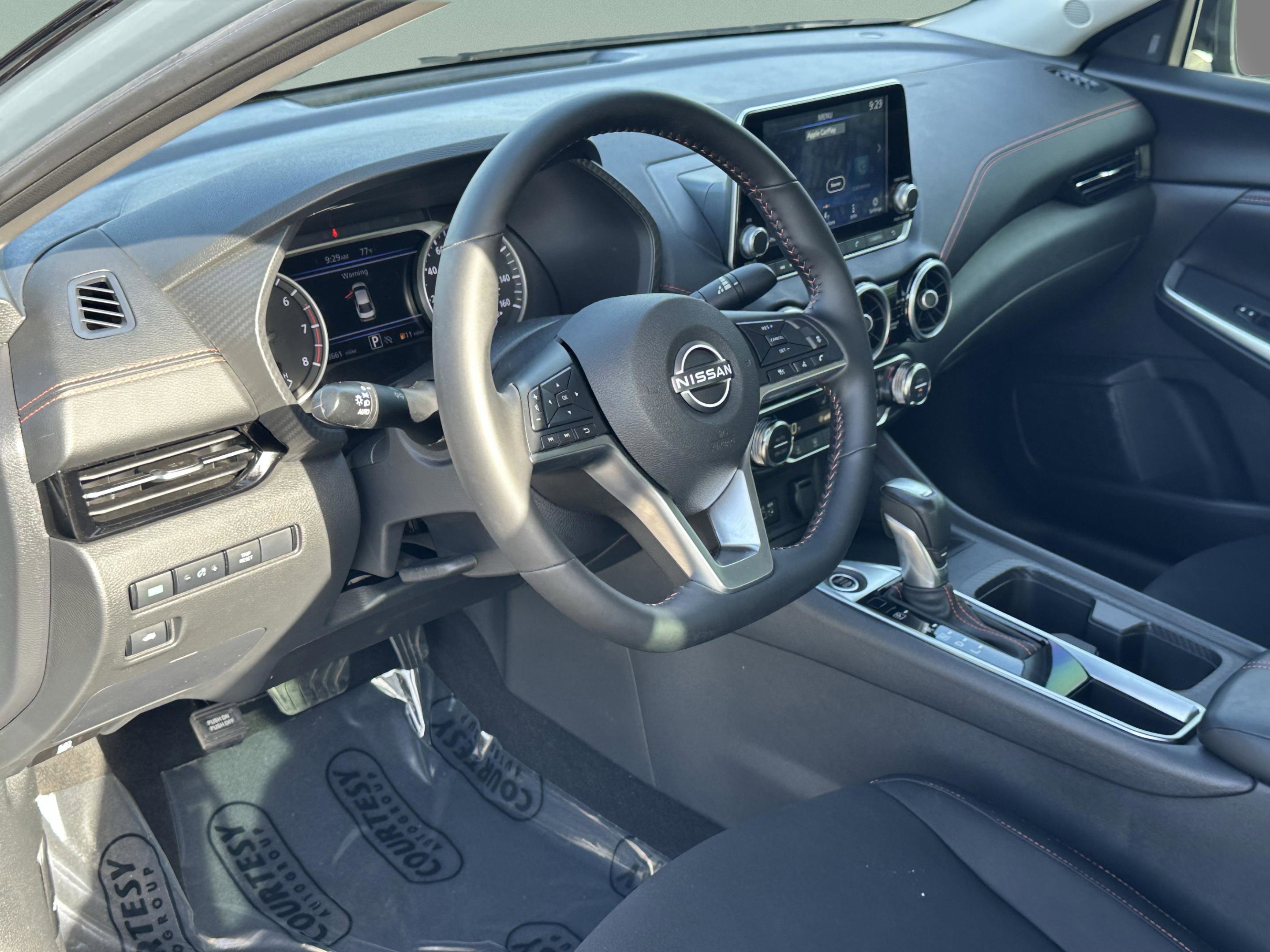 Certified 2025 Nissan Sentra SR image 19