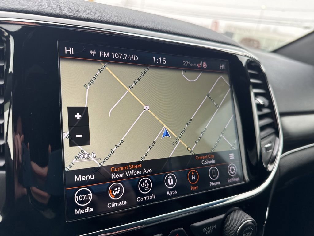 Used 2020 Jeep Grand Cherokee Limited image 18