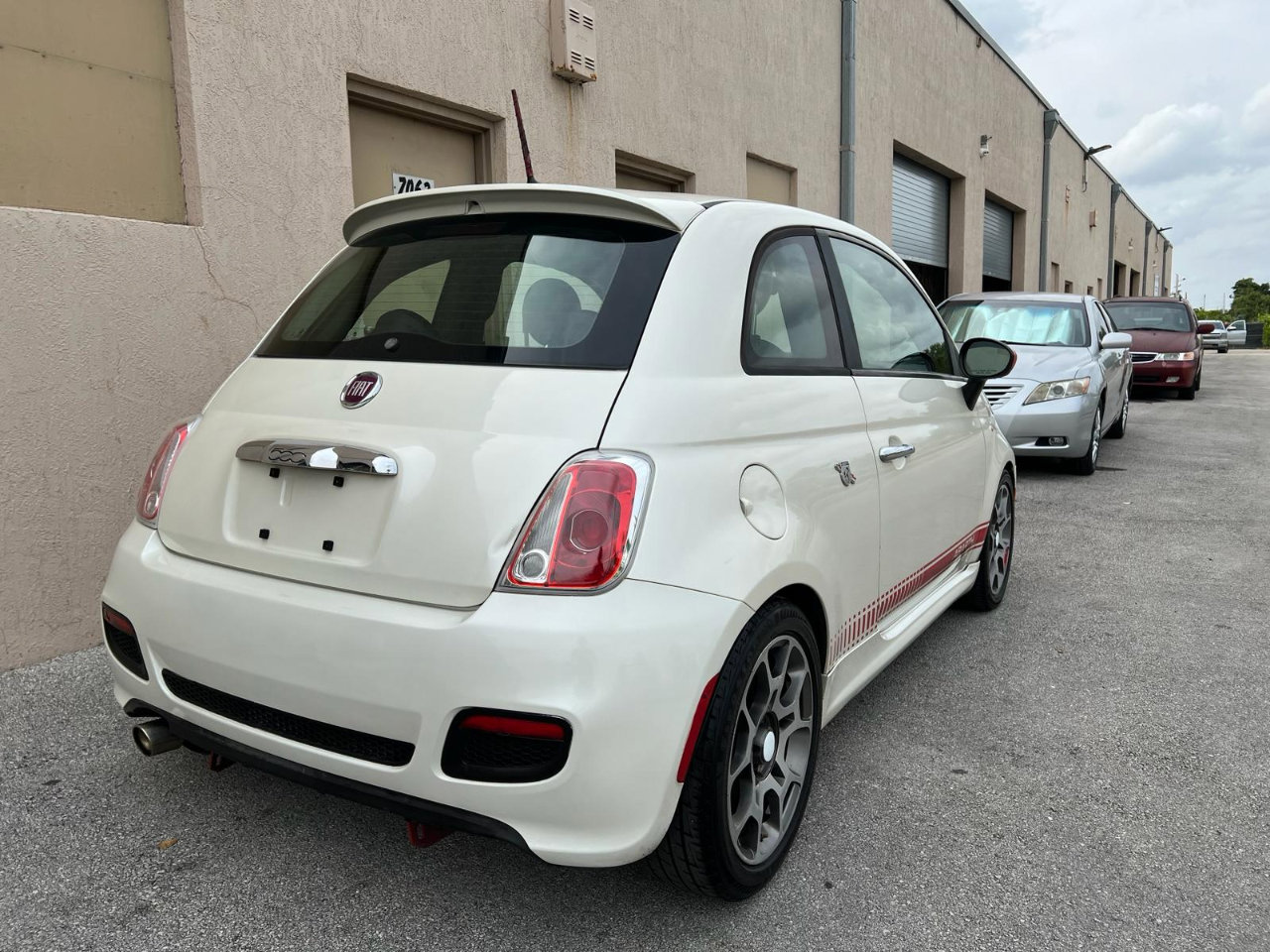 Used 2013 FIAT 500 Sport w/ Beats Audio Pkg image 4