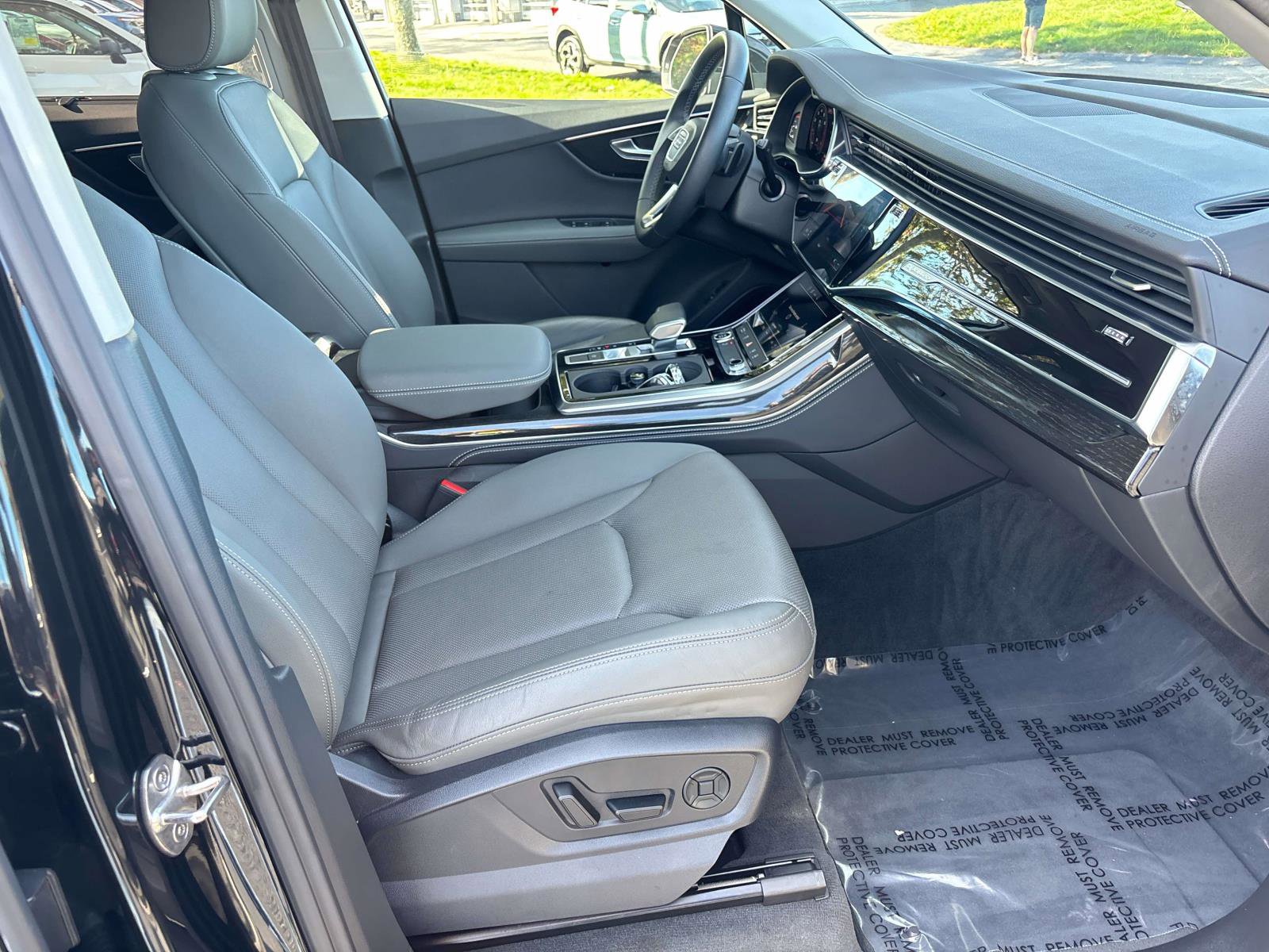 Used 2025 Audi Q7 3.0T Premium Plus image 20