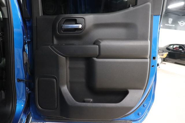 Used 2022 Chevrolet Silverado 1500 Custom AWD/4WD image 24