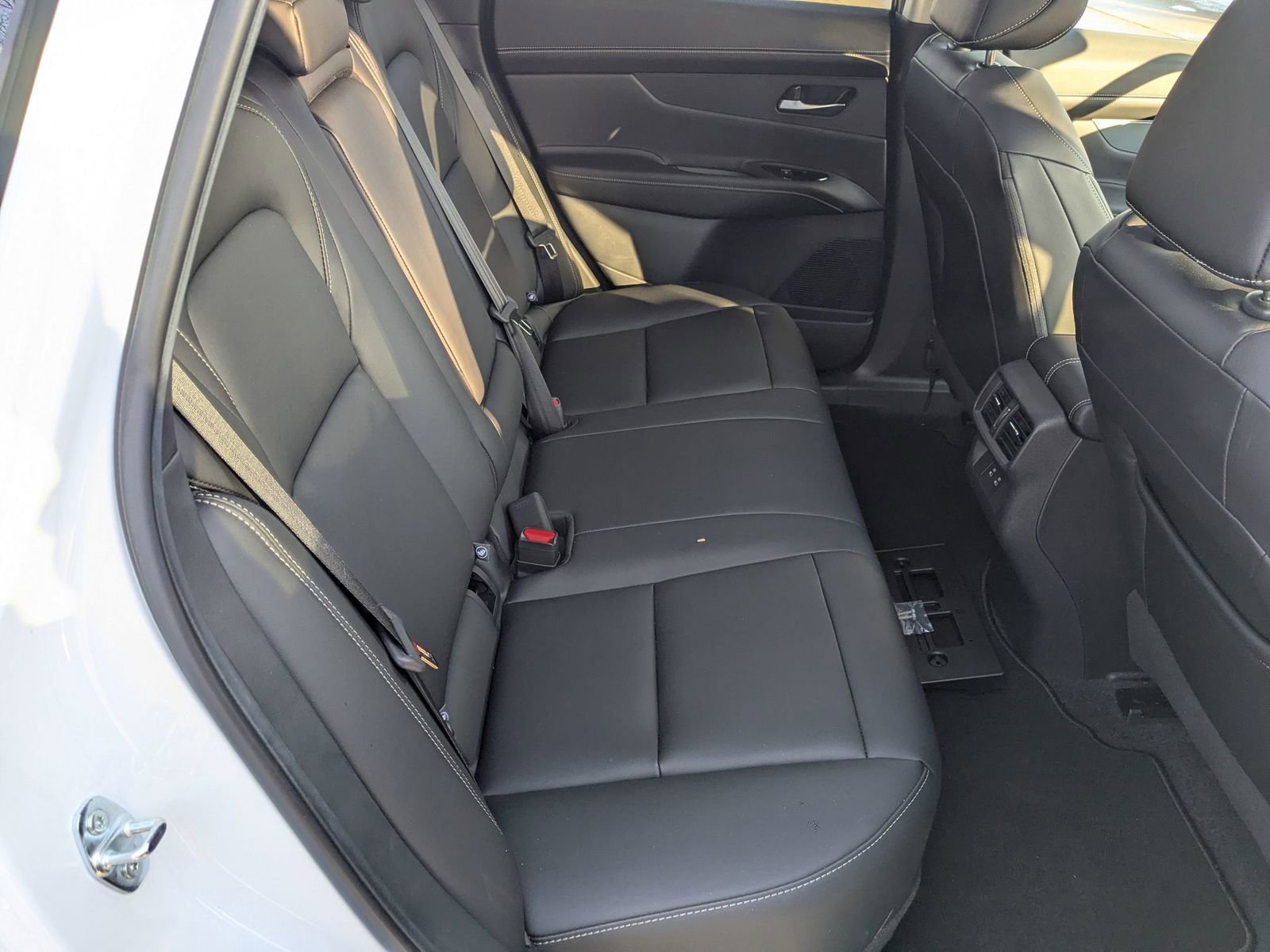 Used 2025 Nissan Murano SL image 32