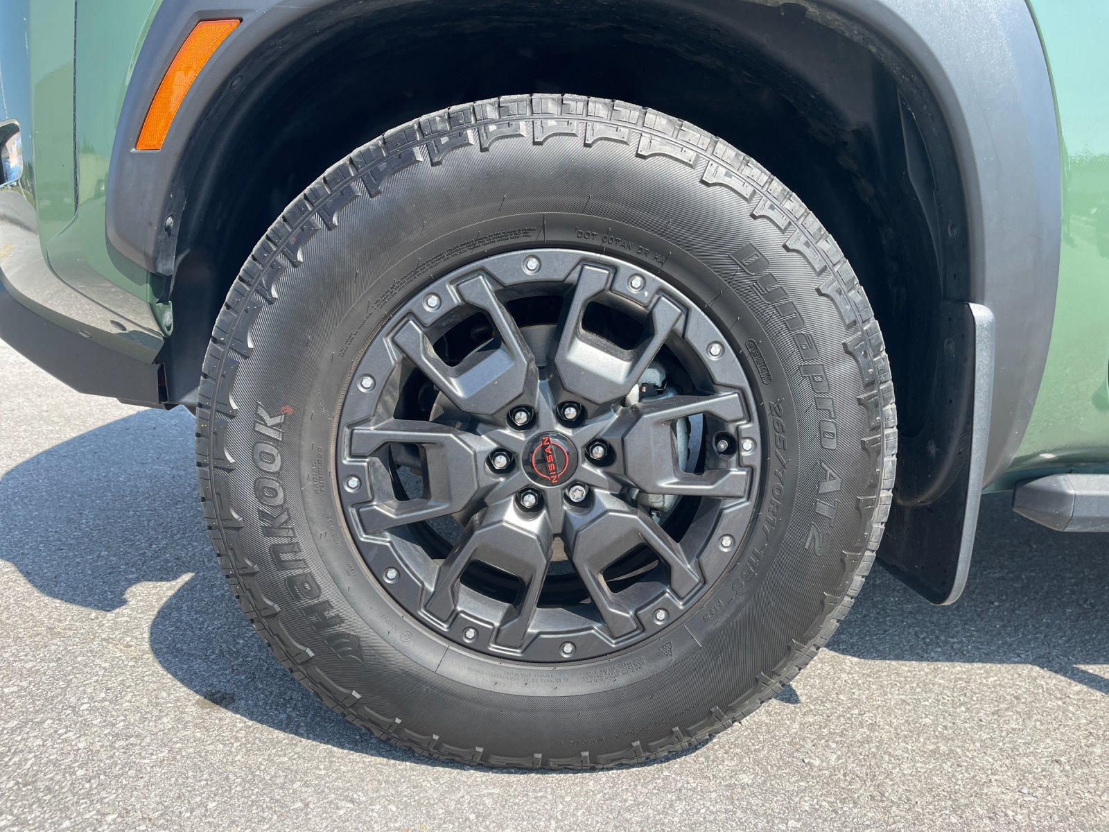 Used 2022 Nissan Frontier PRO-4X w/ Pro-4X Premium Package AWD/4WD image 32