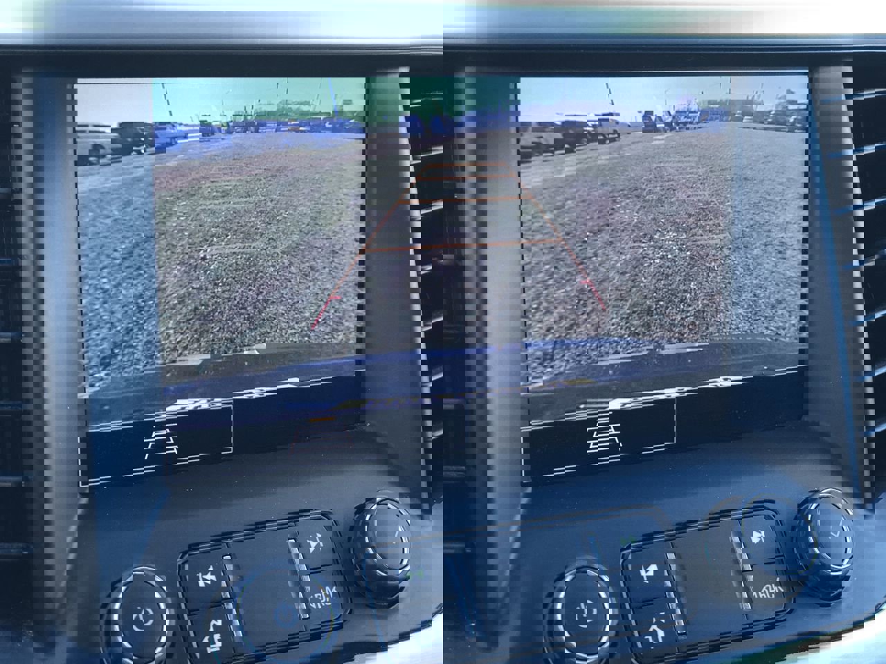 Used 2023 GMC Acadia SLE w/ Driver Convenience Package image 22